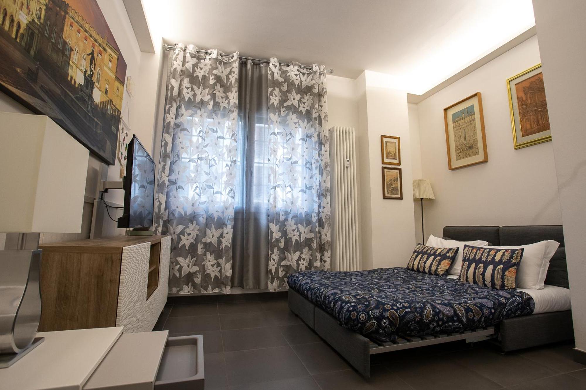 Happy Home Bo Centro Free Private Parking بولونيا المظهر الخارجي الصورة